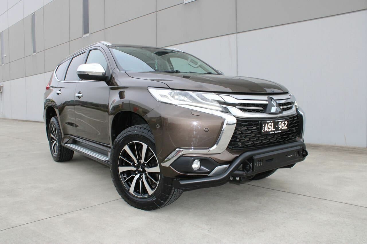 2017 Mitsubishi Pajero Sport QE MY17 Exceed Sports Automatic Wagon — photo 1 of 20