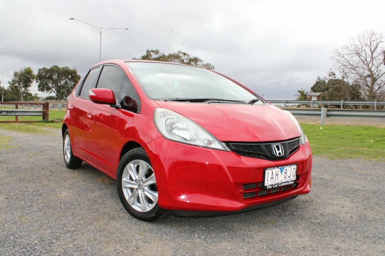 2013 Honda Jazz GE MY14 Vibe Automatic Hatchback — photo 1 of 17